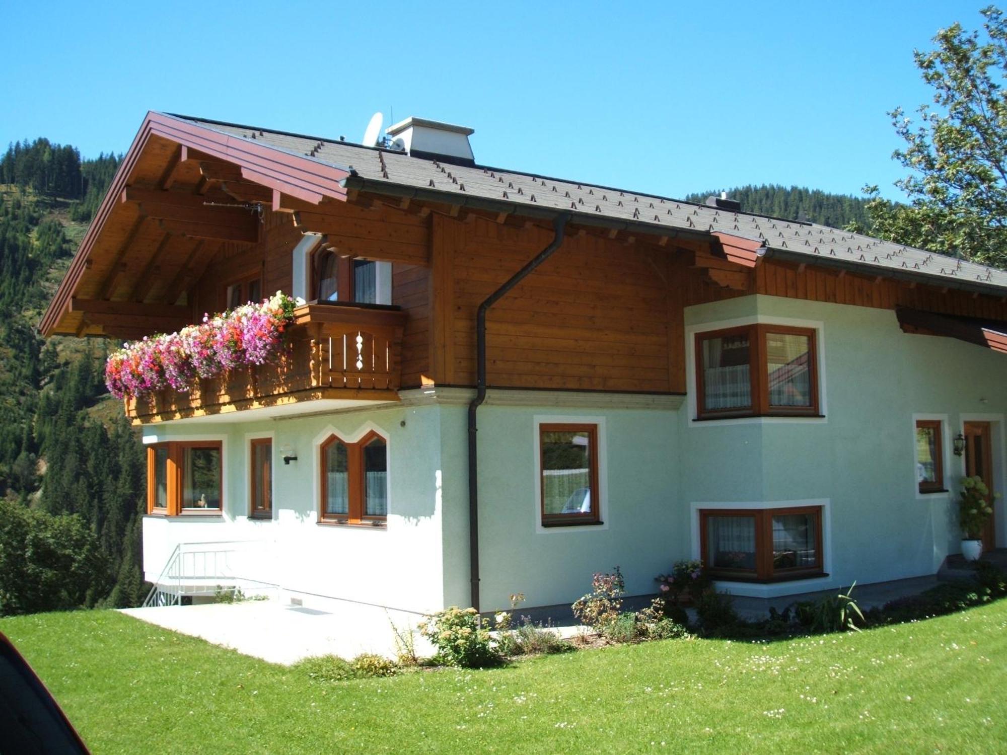 Ferienwohnung Muetzengruss Filzmoos Bagian luar foto